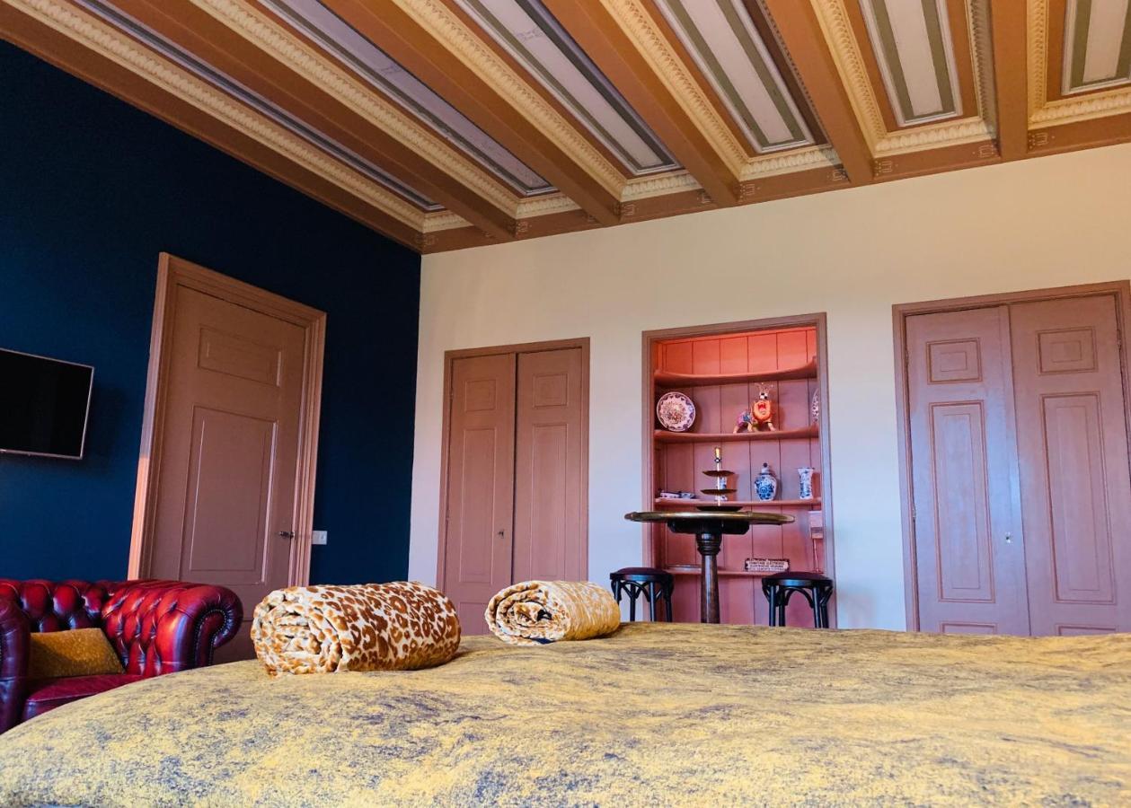 De Pronkkamer Leeuwarden Bagian luar foto