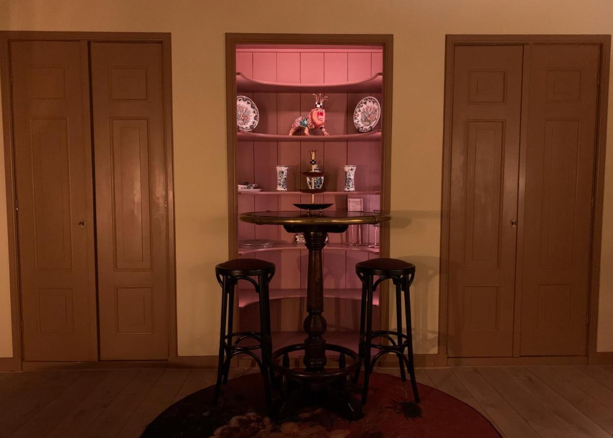 De Pronkkamer Leeuwarden Bagian luar foto